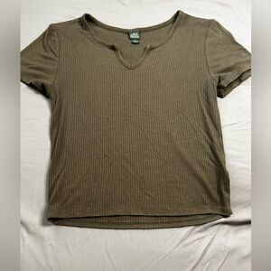 Ribbed Split Crew Neck Casual T-Shirt